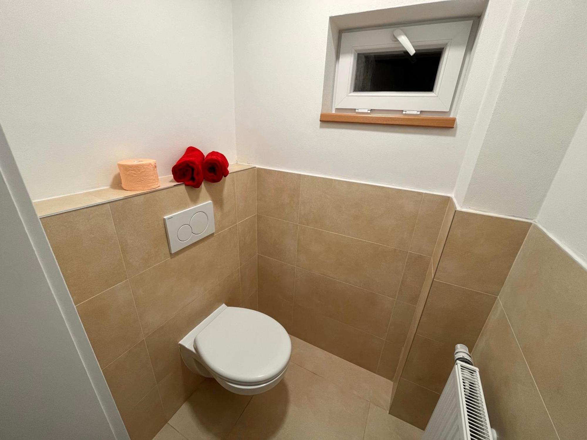 Amazing Apartment Zborovska Prague Luaran gambar