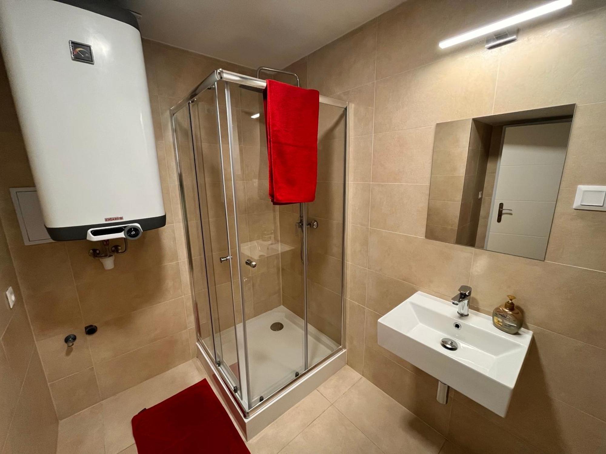 Amazing Apartment Zborovska Prague Luaran gambar