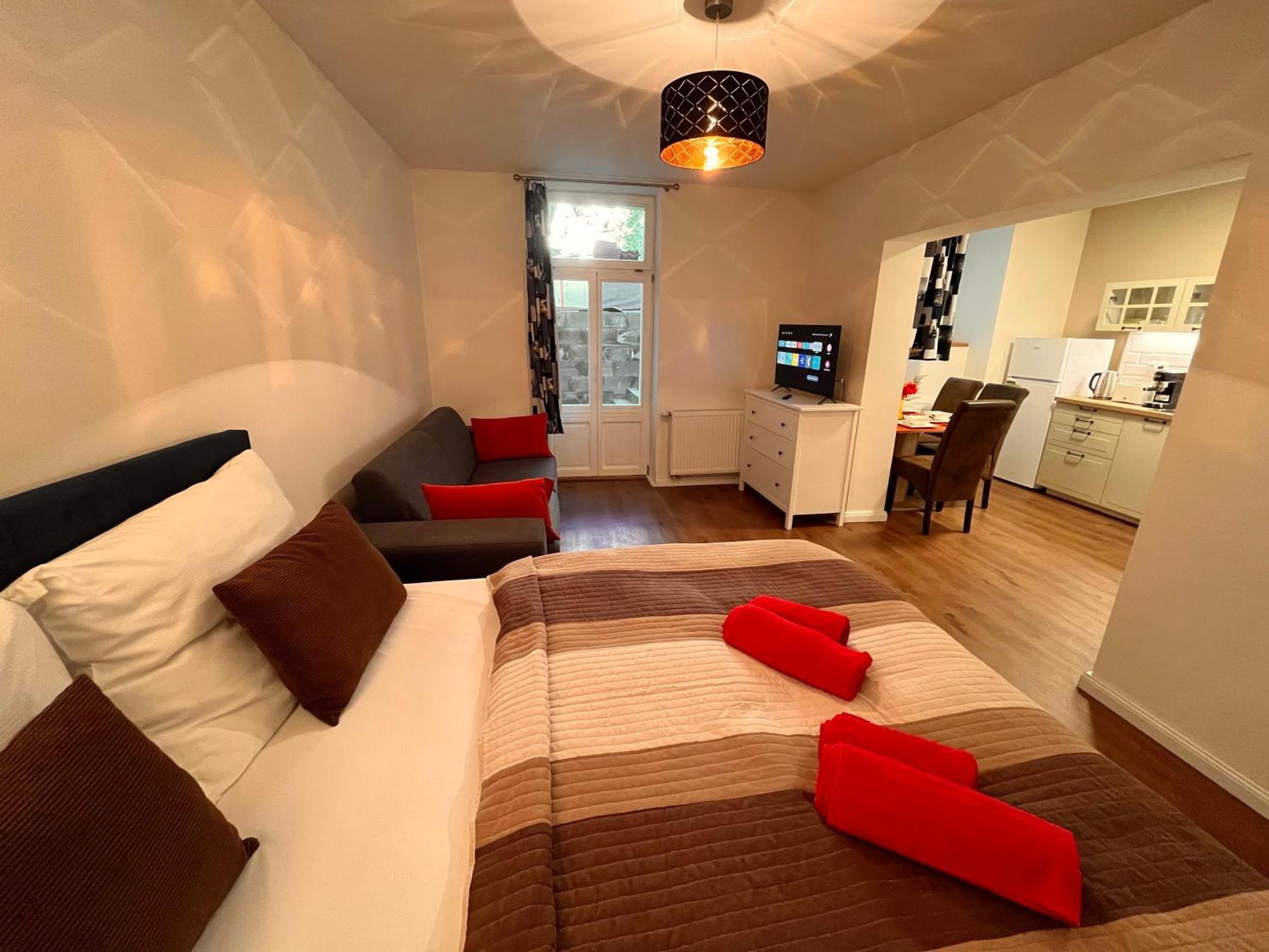 Amazing Apartment Zborovska Prague Luaran gambar